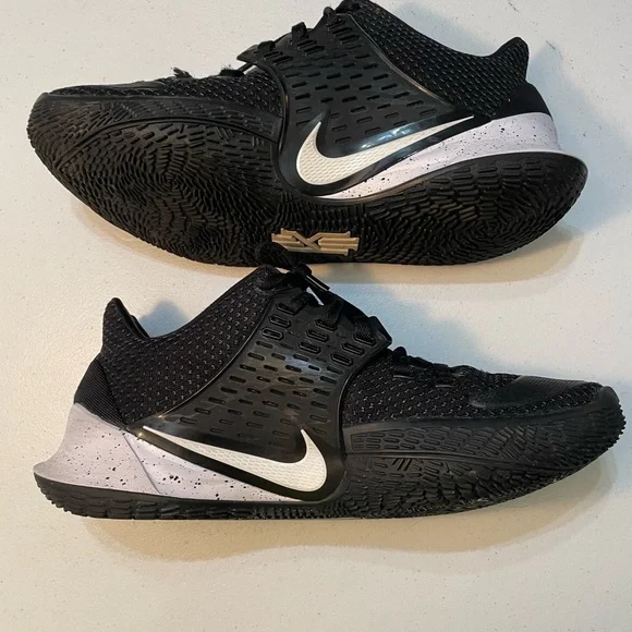 Nike Men's Kyrie 2 Low Black Athletic Shoes SB- - Picture 6 of 7